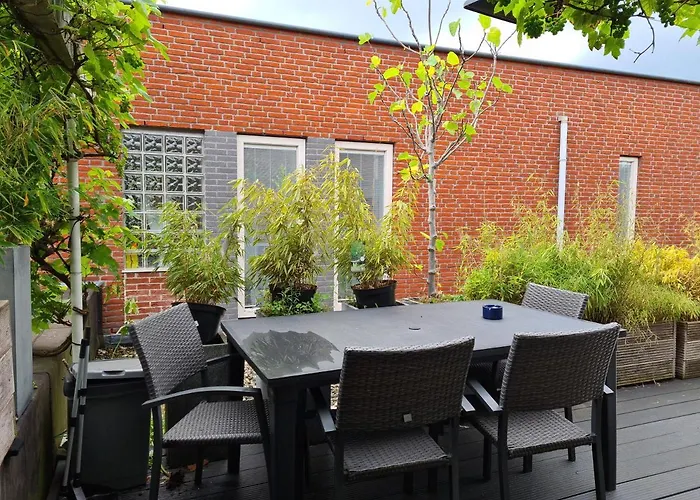 Johan\'S B&B With Roofterrace And Cheap Parking - Since 2014