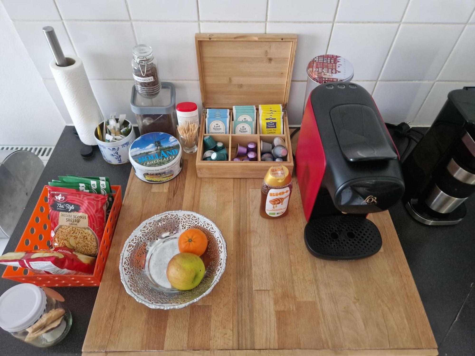 Habitación en casa particular Johan's With Roofterrace And Cheap Parking - Since 2014 Ámsterdam